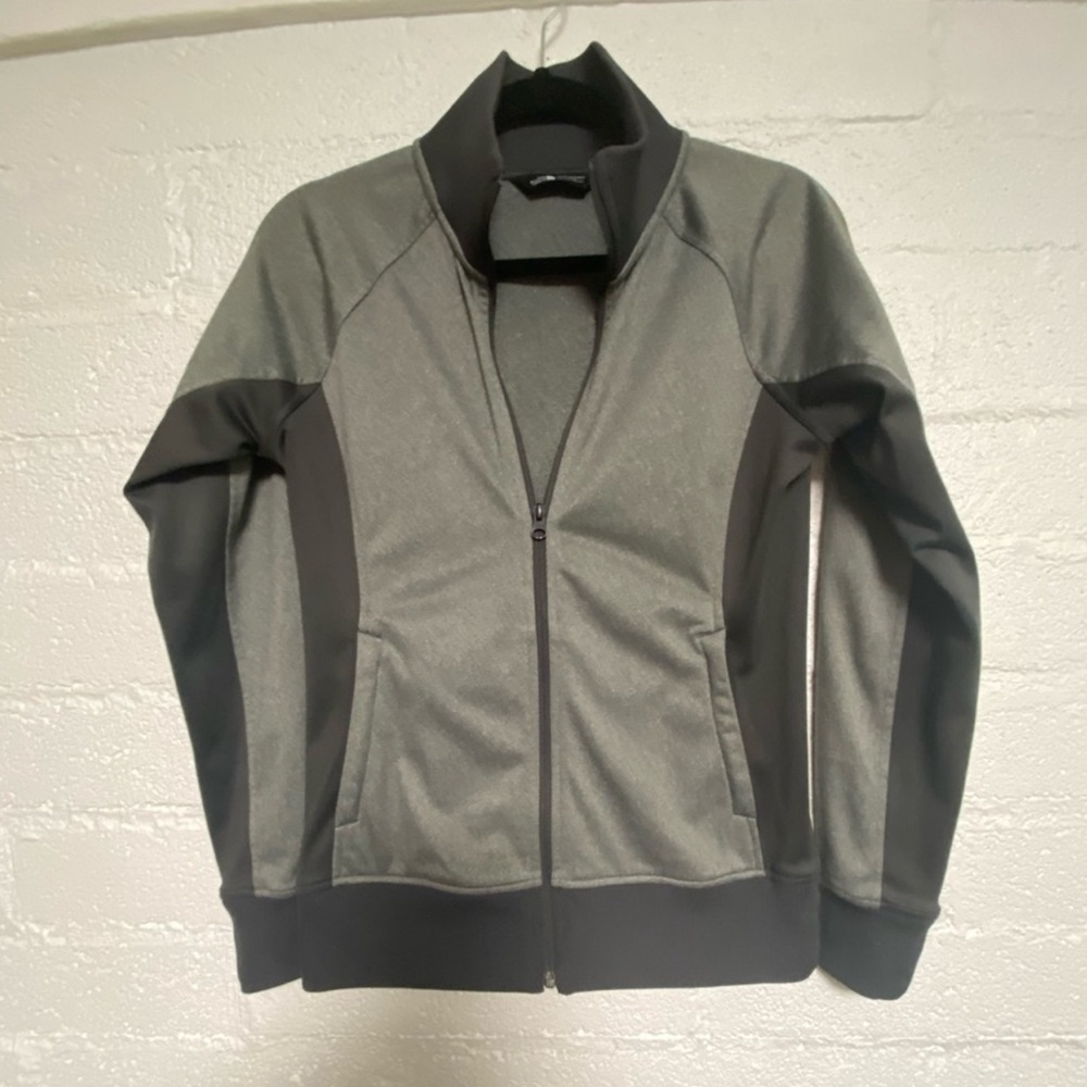 Size Small Gray North Face Jacket - image 1